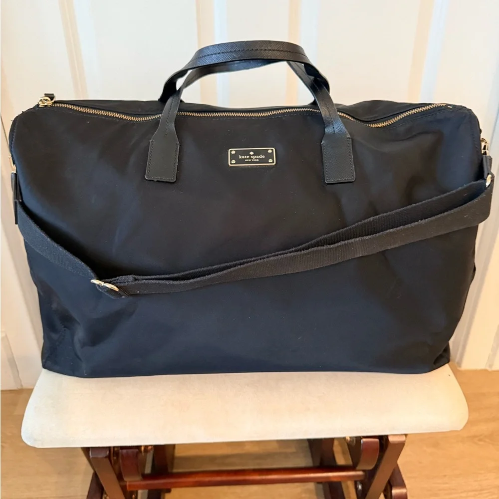 Kate Spade Classic Black Nylon Duffle Weekend Bag - Picture 4 of 13